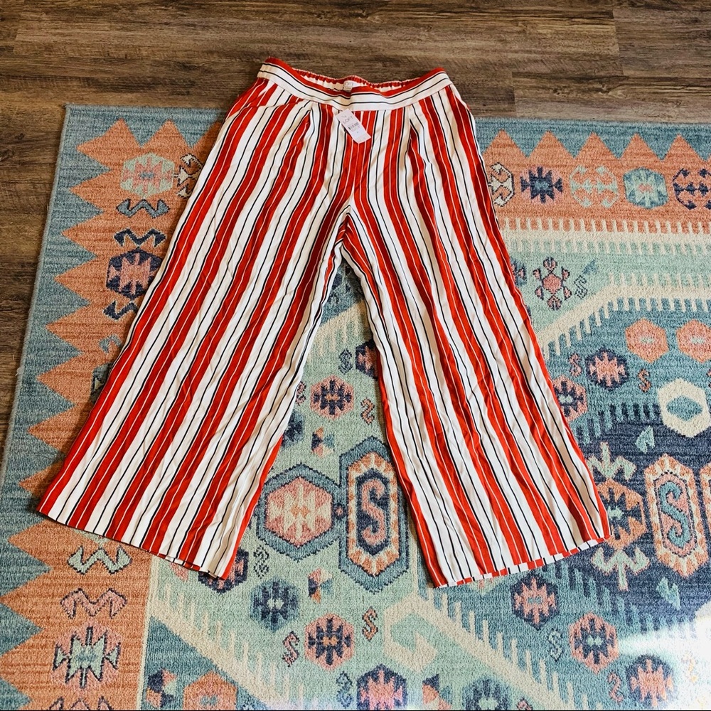 SzM NWT Loft Wide Leg Crop Pants in Stripe Whisper White - Picture 4 of 7